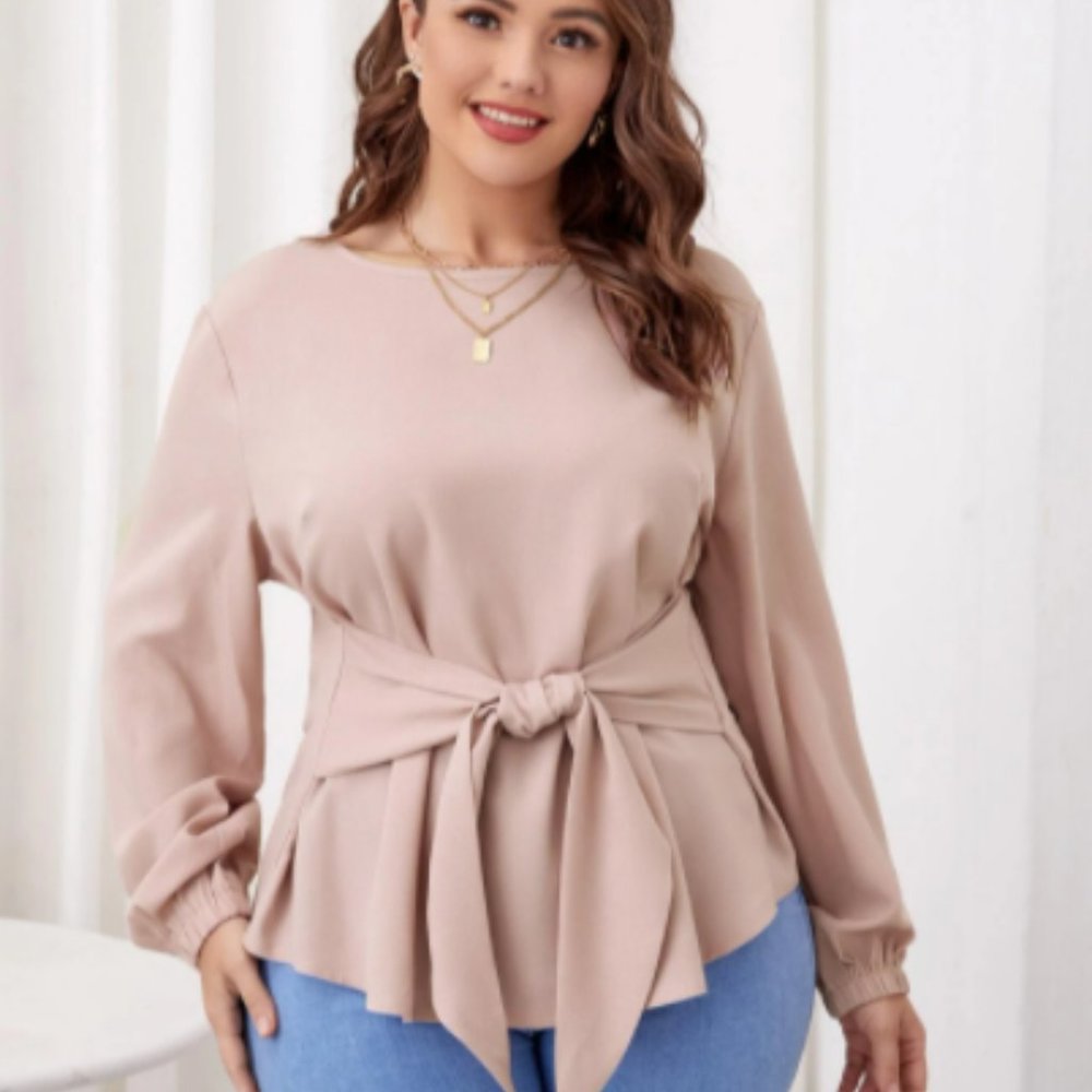 Baby Pink- Plus Knot Front Bishop Sleeve Top